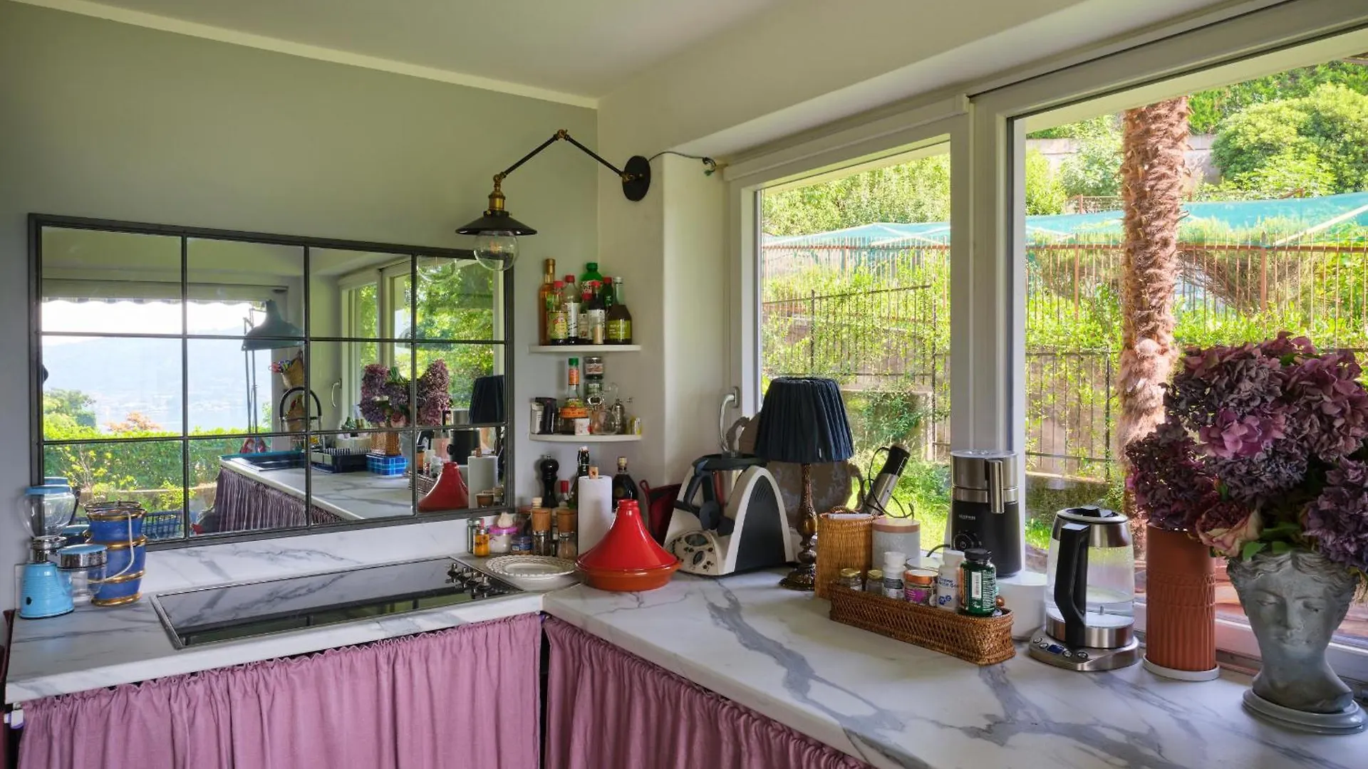 Casa Mileti Bed & Breakfast Vercurago 0*,  Italy