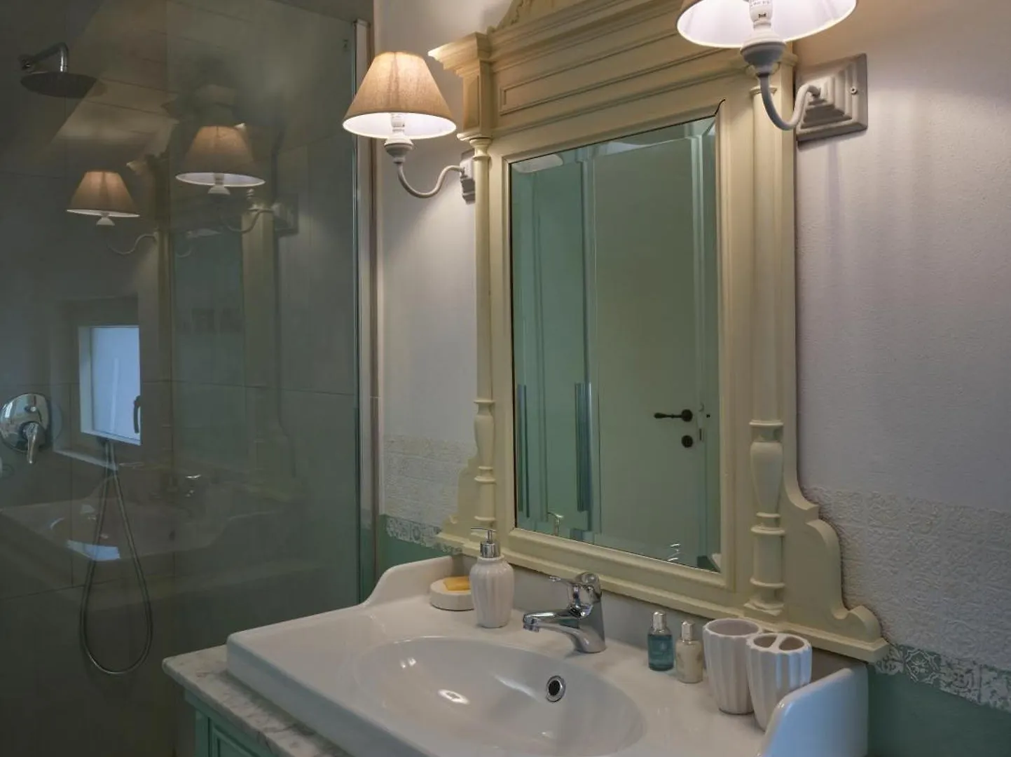 Casa Mileti Bed & Breakfast Vercurago Italy