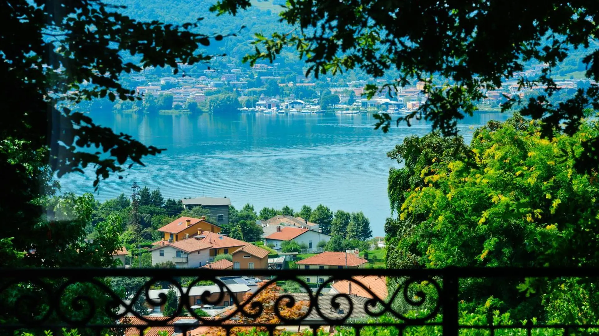 Casa Mileti Bed & Breakfast Vercurago